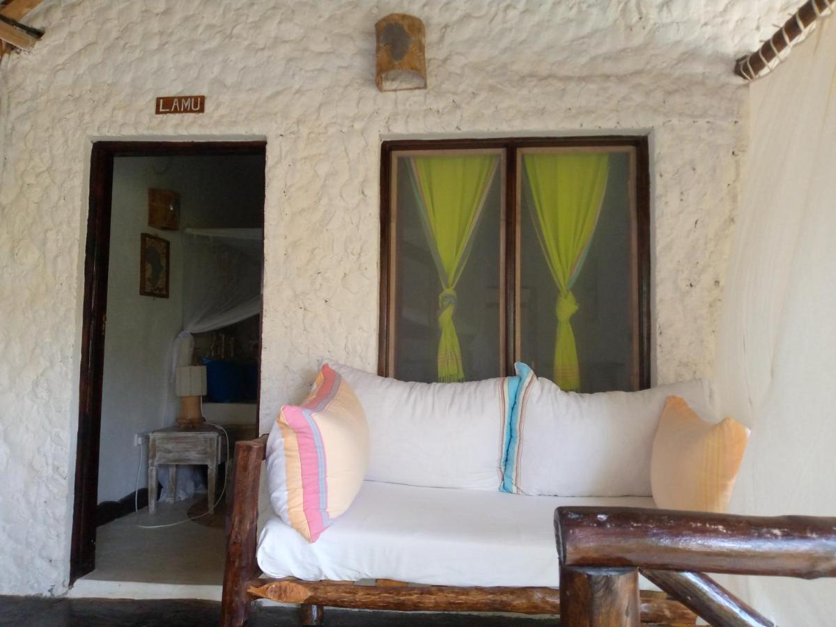 Mvuvi Lodge ワタム エクステリア 写真