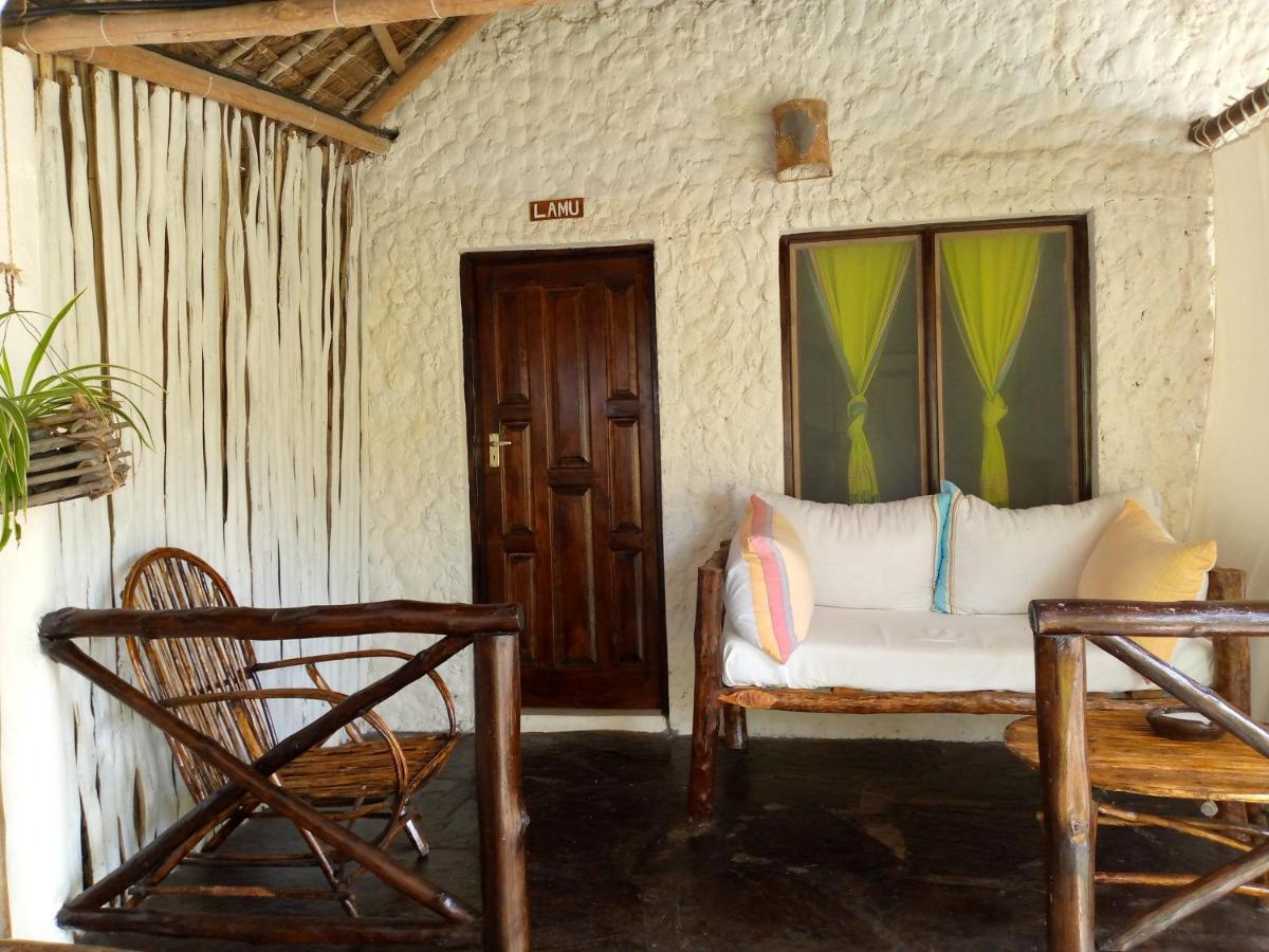 Mvuvi Lodge ワタム エクステリア 写真