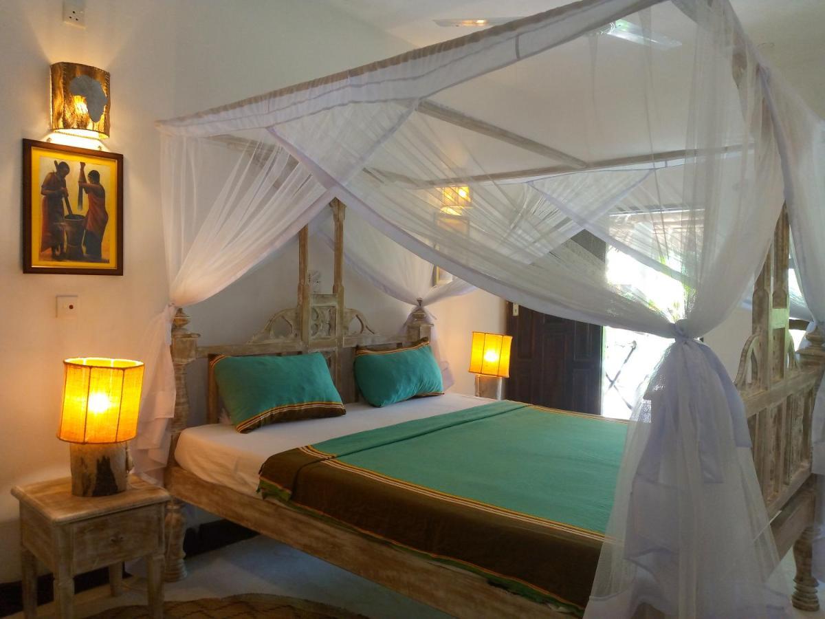 Mvuvi Lodge ワタム エクステリア 写真
