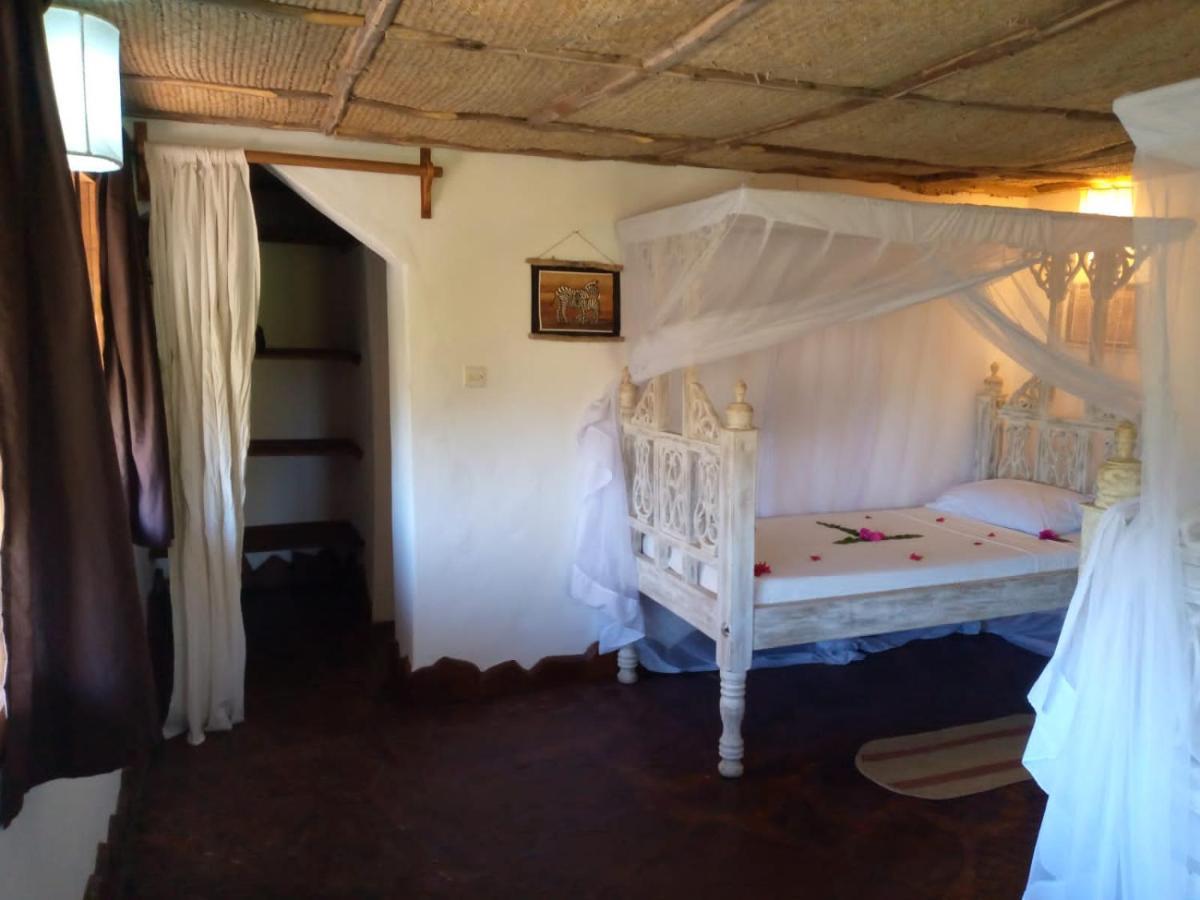 Mvuvi Lodge ワタム エクステリア 写真