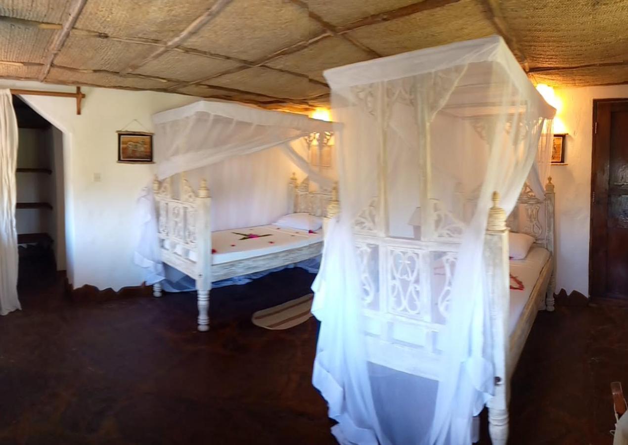 Mvuvi Lodge ワタム エクステリア 写真
