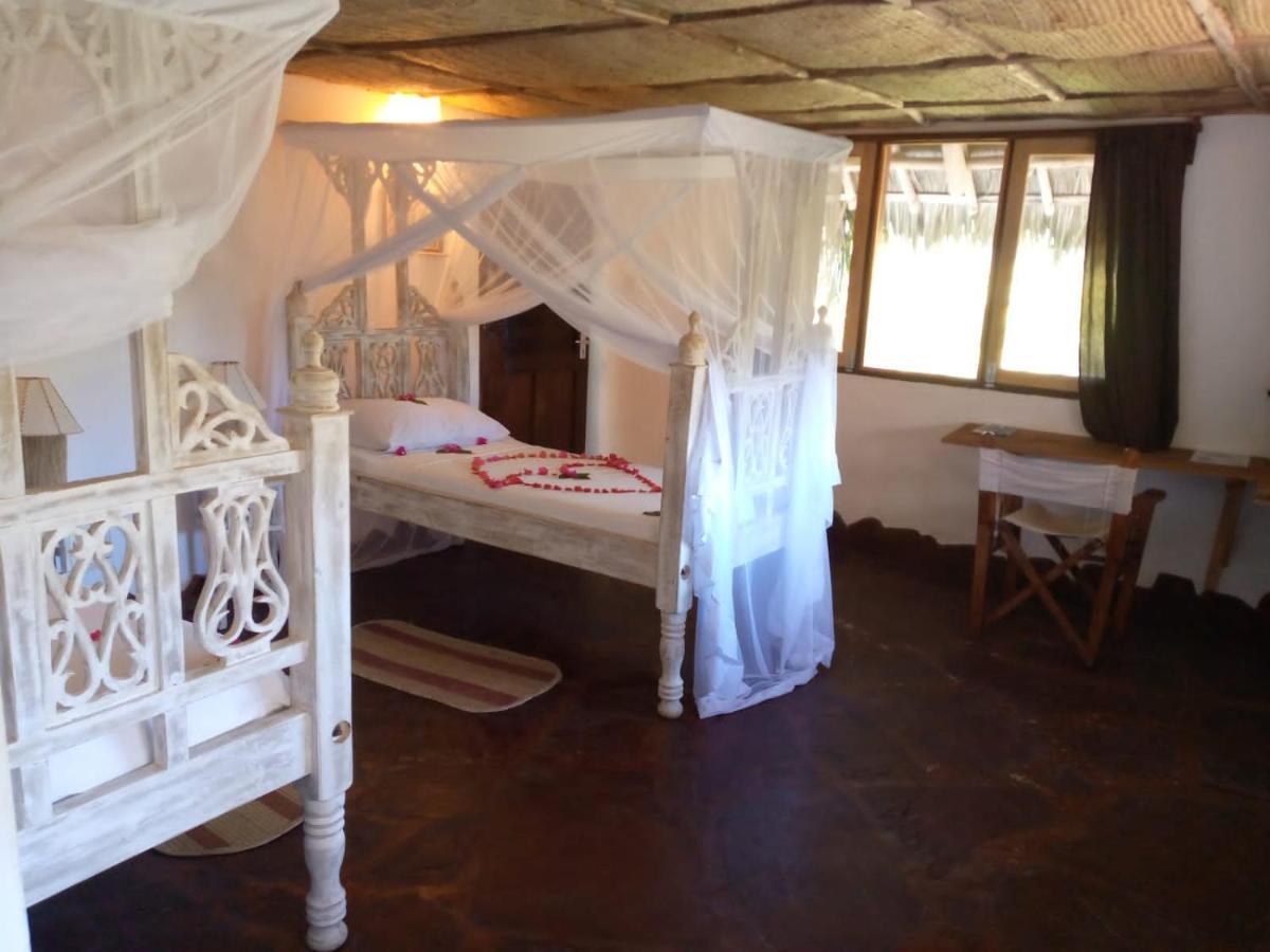 Mvuvi Lodge ワタム エクステリア 写真