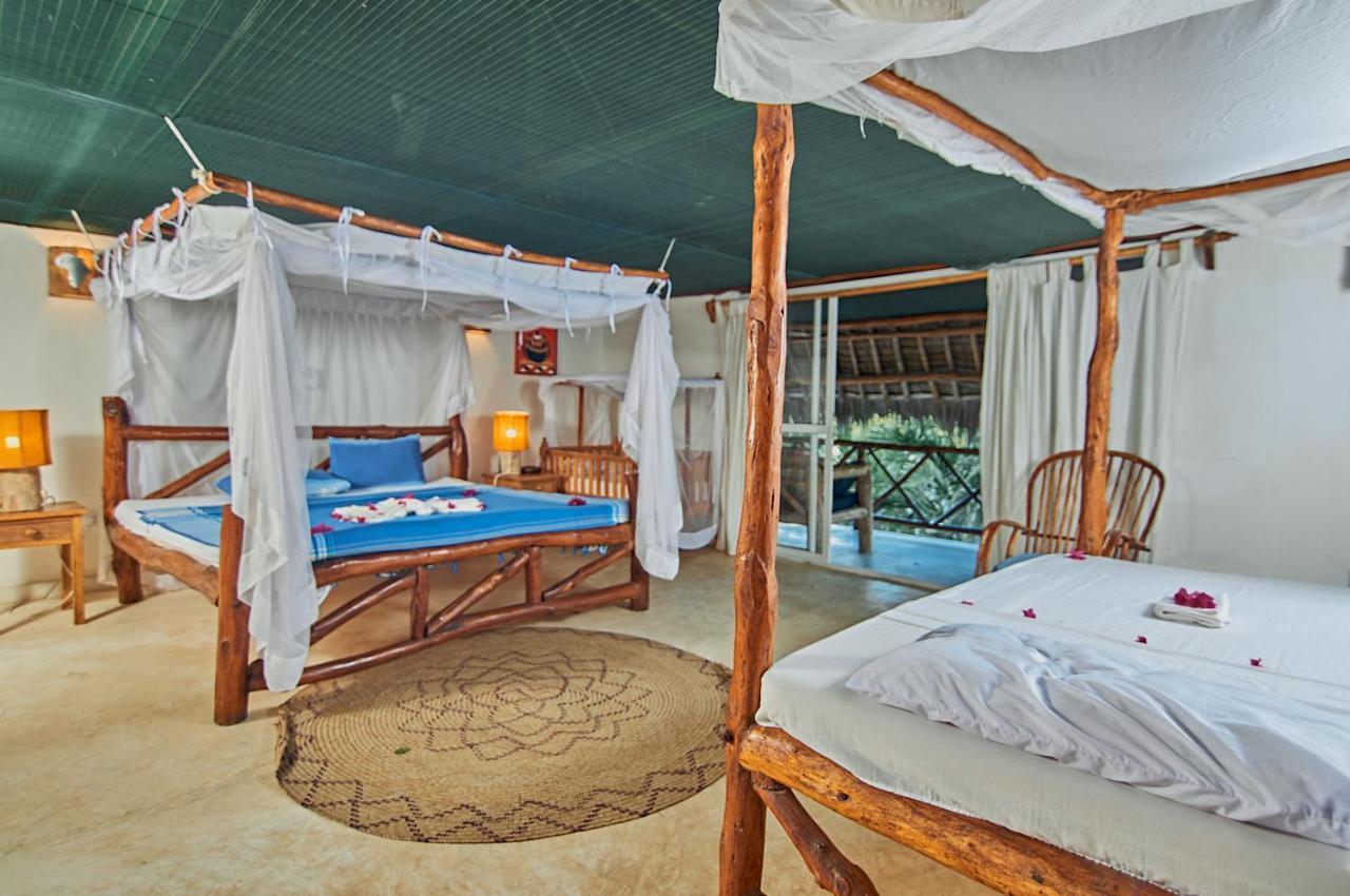 Mvuvi Lodge ワタム エクステリア 写真